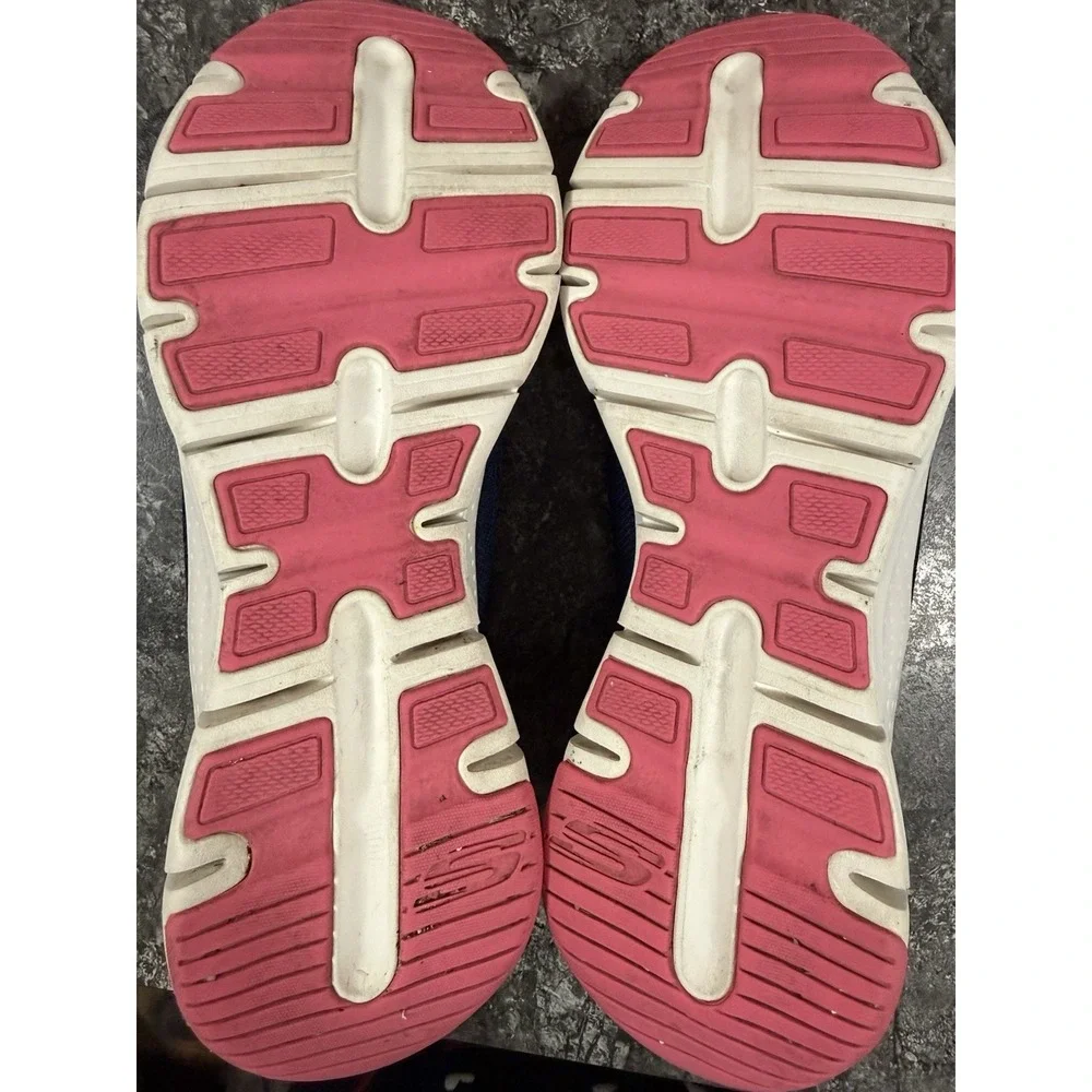 Skechers Navy and Pink Air Cooled Sneakers - Picture 12 of 12